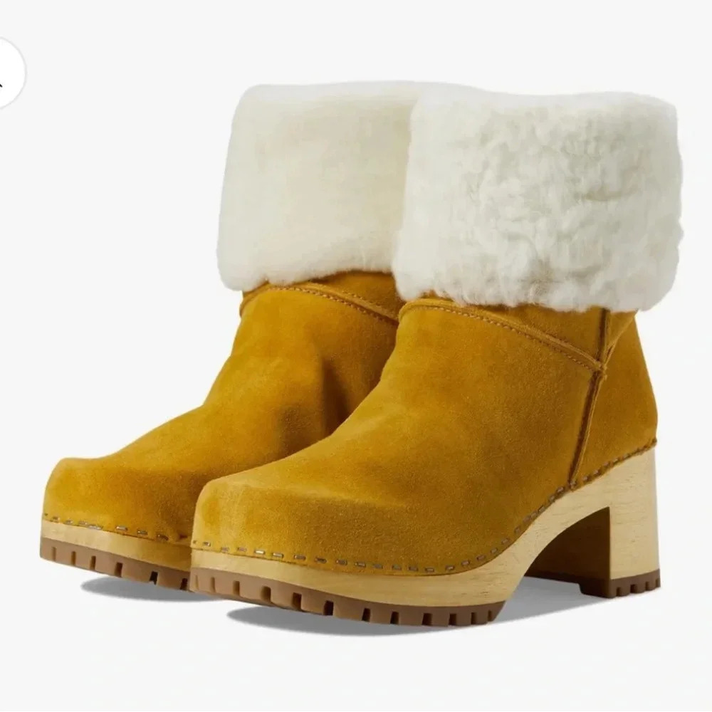 MIA Jildie Wooden Sheep‎ Fur Clogs Sz 8